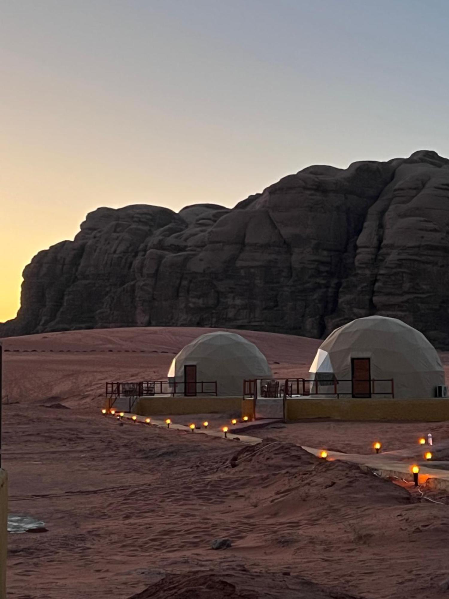 Orbit Camp 호텔 와디럼 외부 사진